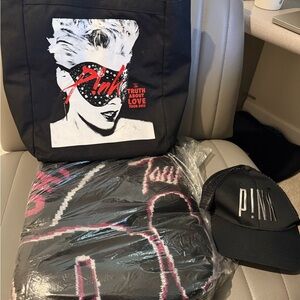 Pink Graphic Tote and Hat Set